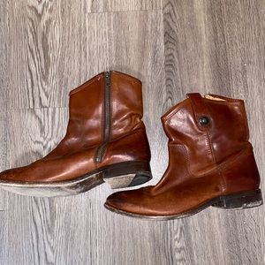 Frye Melissa Button short boots